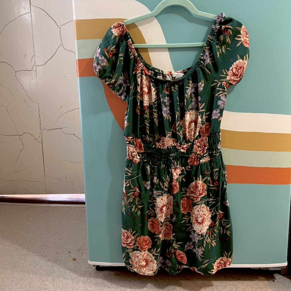 Green Floral Jumpsuit Romper | American Eagle | Size Small